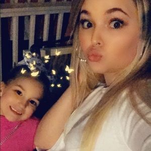 Meet your Posher, Tori